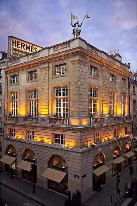 Hermes: Increasing Brand Loyalty through Deeper .